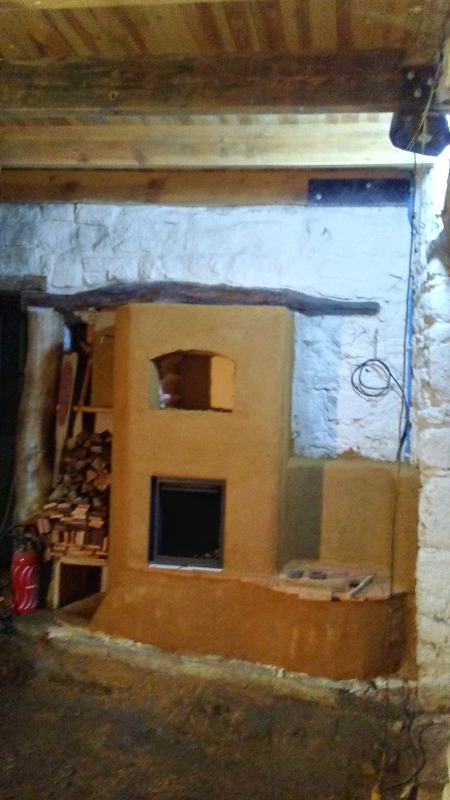 Earth render, vaulted oven and hotplates